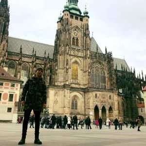 Meet your Posher, Julian